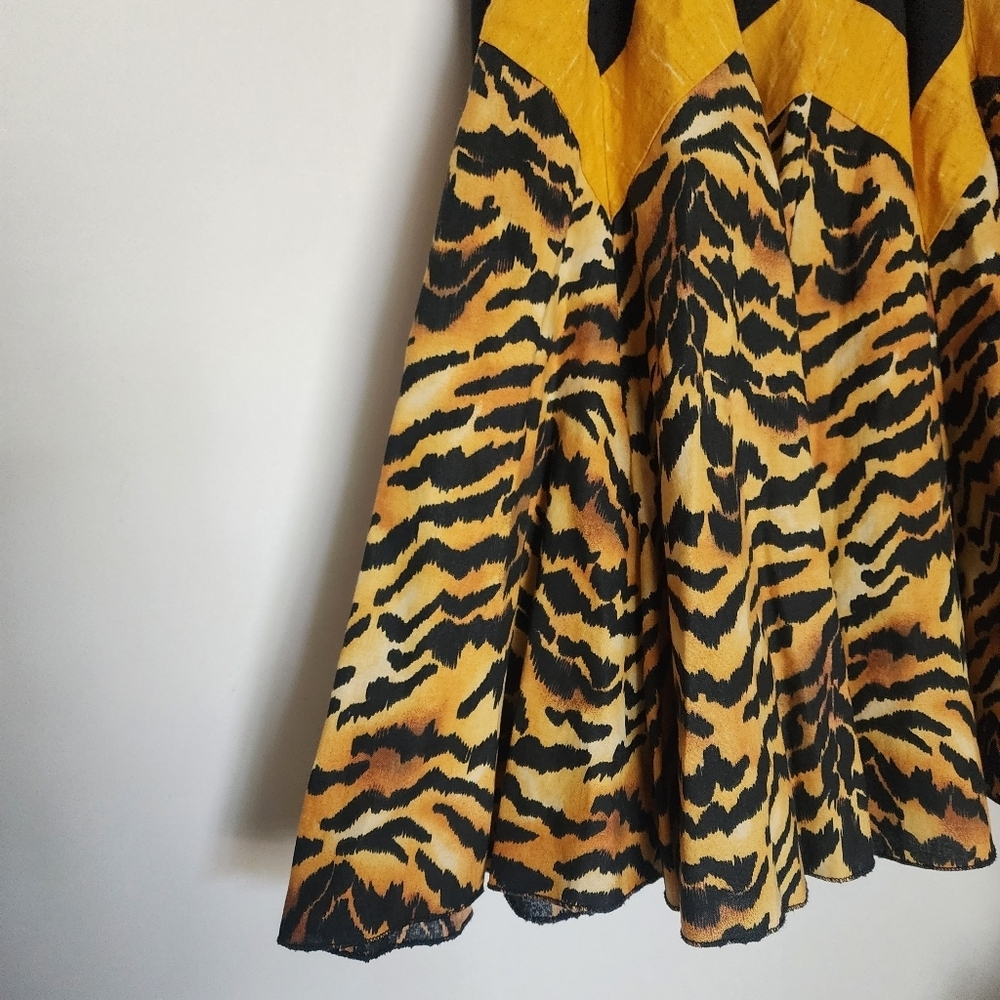 Vintage 80s Tiger Animal Print Midi Skirt Chevron Waist High Rise Boho Pin Up - Picture 7 of 9